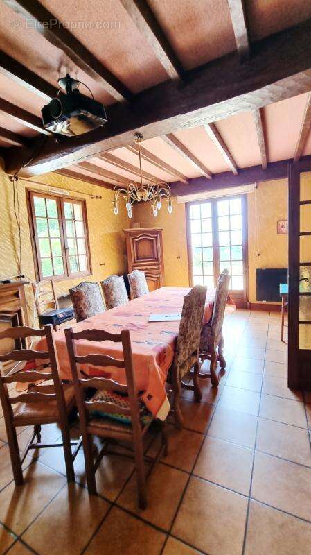 24200 Sarlat La Caneda :Maison et gîte, dépendances et piscine sur 5000m² - photo 5