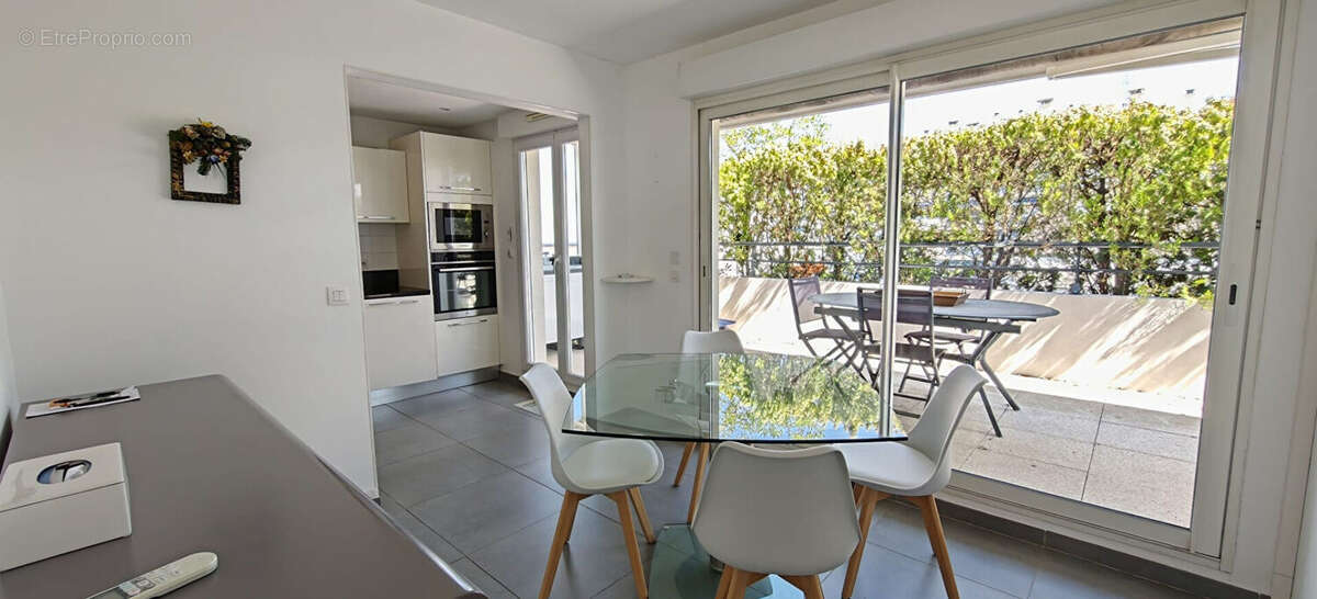 Toit terrasse Juan-les-Pins 4 pièces 78.16 m2 - photo 2