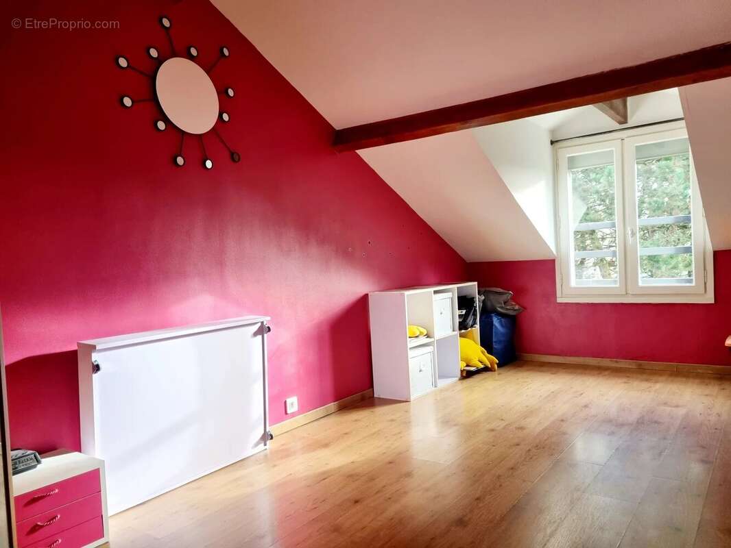 Maison à FEUCHEROLLES