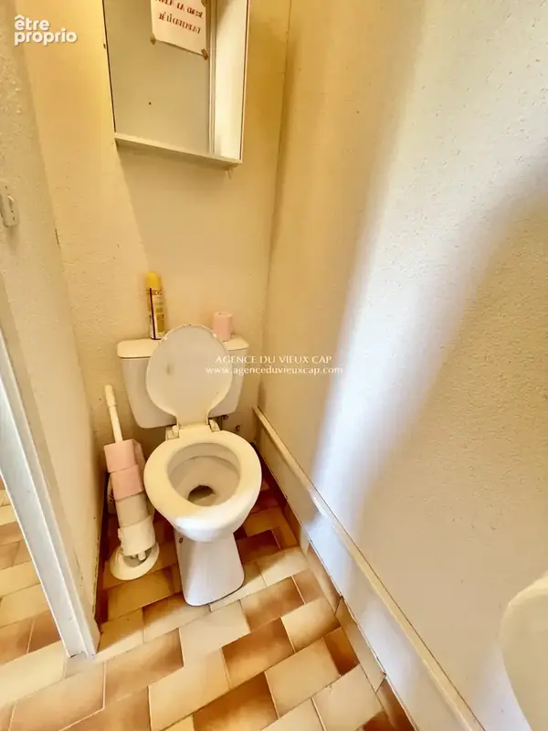 Achat cap d'agde - quartier vieux port - t2 cabine - parking prive - belle vue sur canal - photo 13