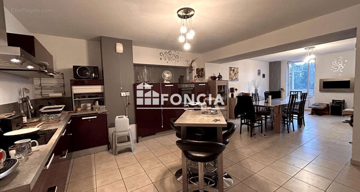 Appartement à VIRIGNIN