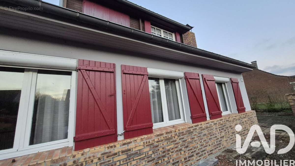 Photo 2 - Maison à LONGPRE-LES-CORPS-SAINTS