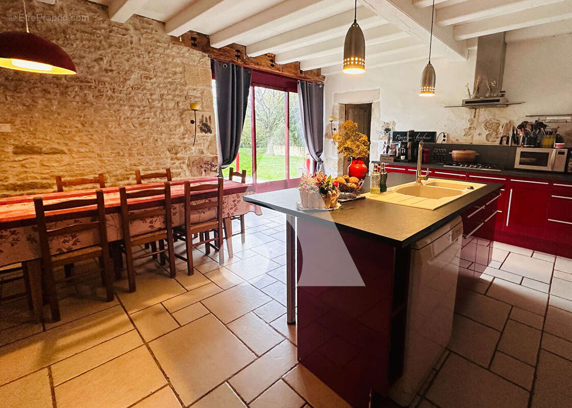 Maison à VILLIERS-EN-PLAINE