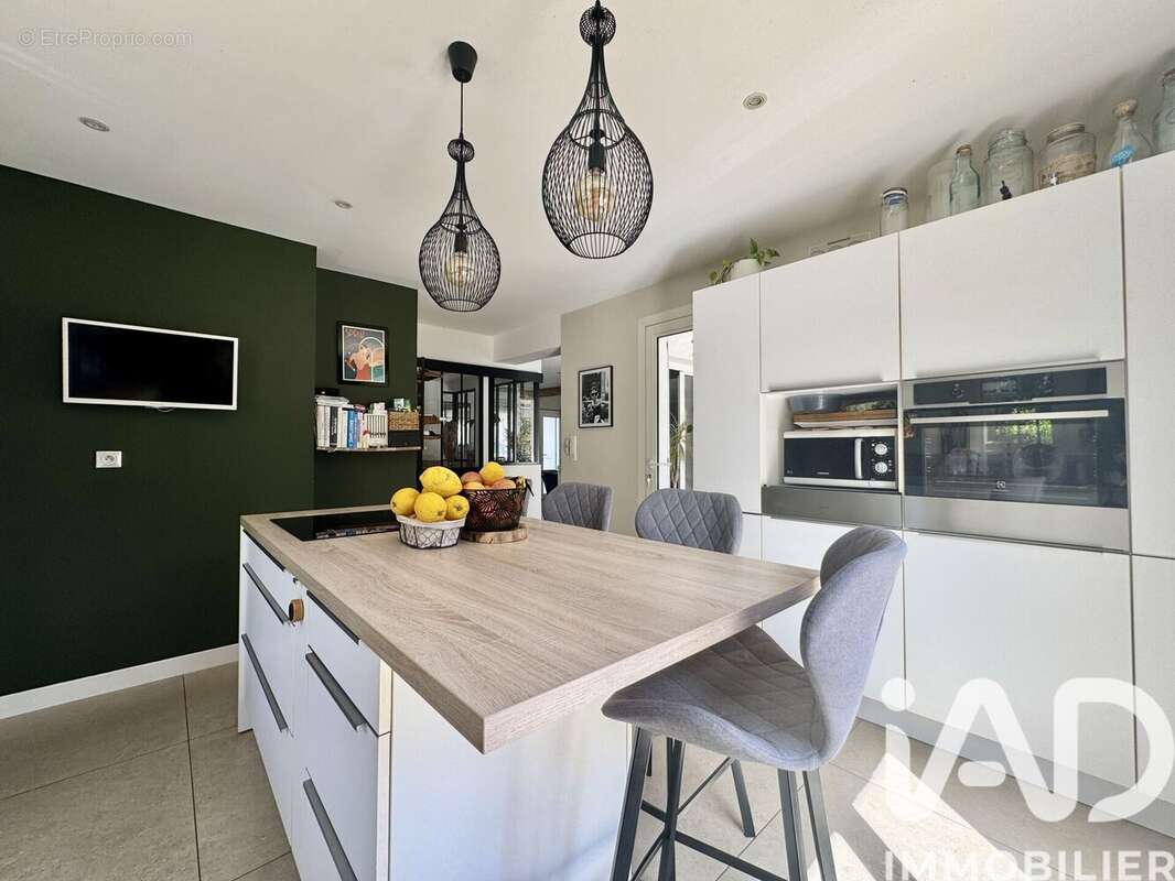 Maison 163 m² à Cagnes-Sur-Mer  - photo 6