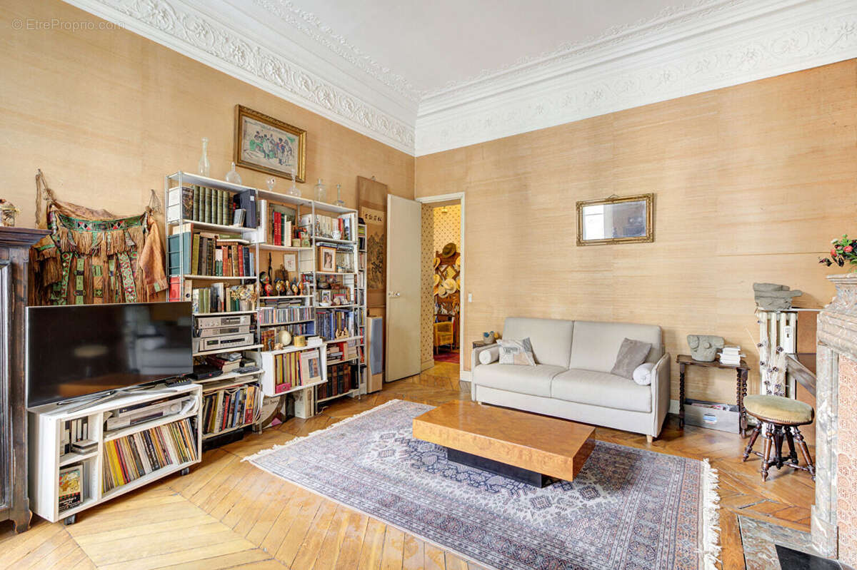 Appartement à PARIS-12E