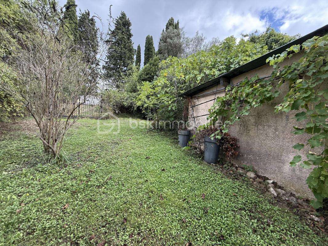 Appartement à LAROQUE-D'OLMES