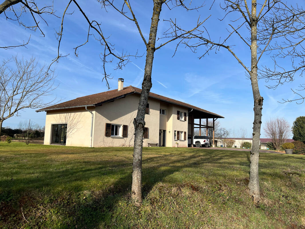 Maison à SAINT-JUST