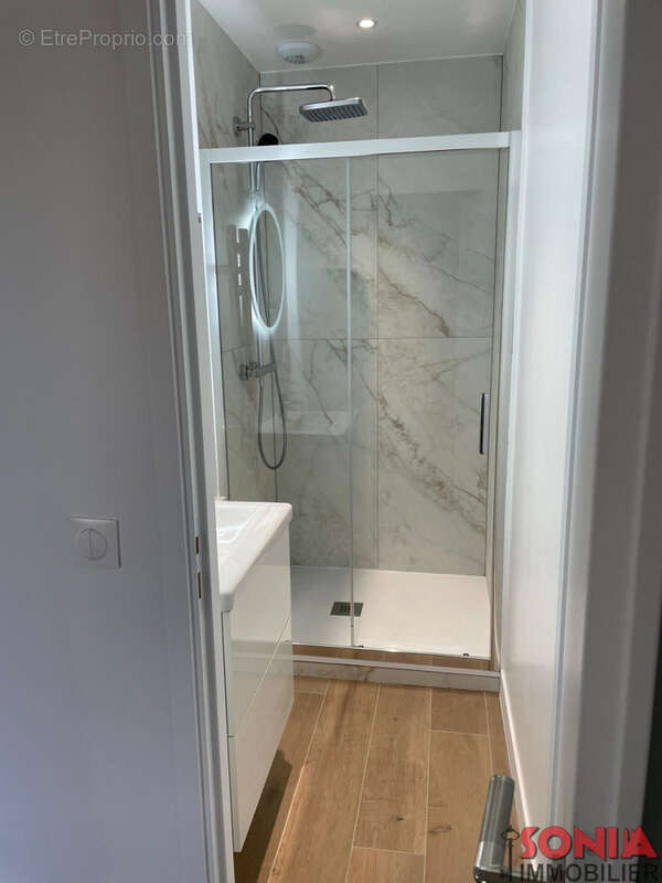 Appartement à NOGENT-SUR-MARNE