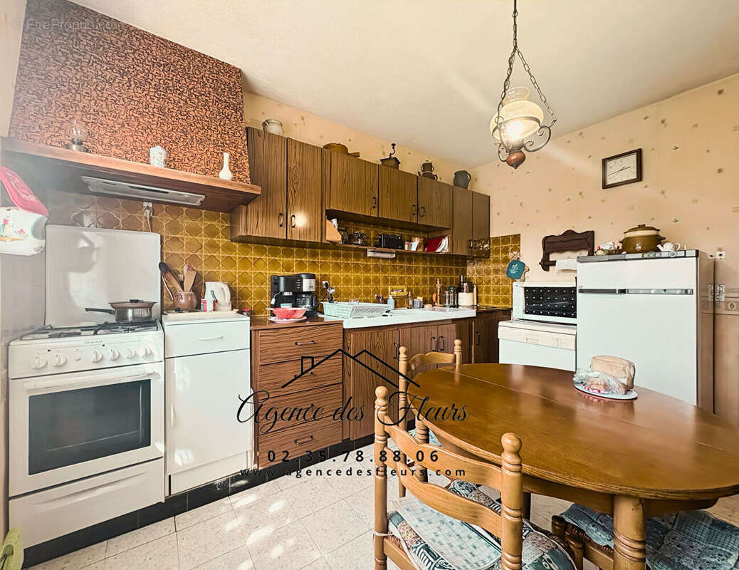 Maison à LA SAUSSAYE