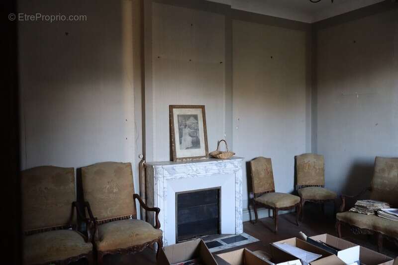 Manoir à vendre 12 pièces de 334 m² avec parc arboré - Bors (16) - photo 15