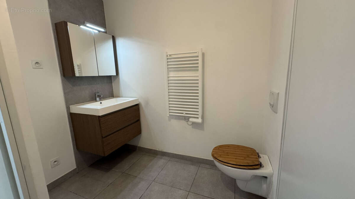 Appartement à MEYREUIL