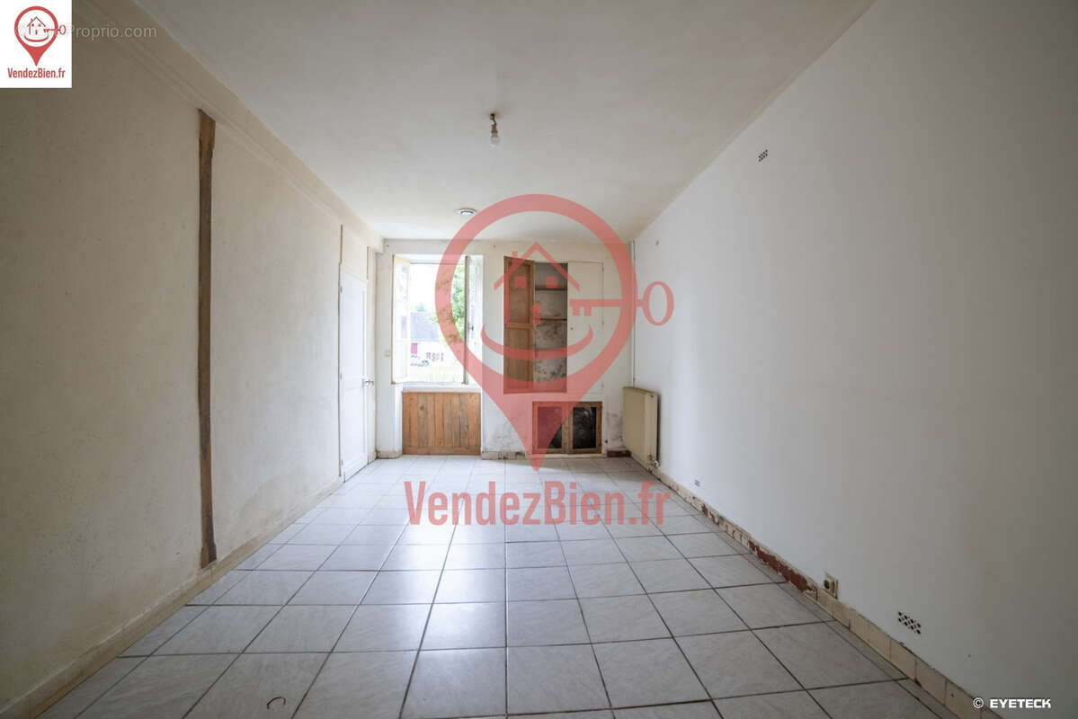 Maison à SAINTE-SOLANGE