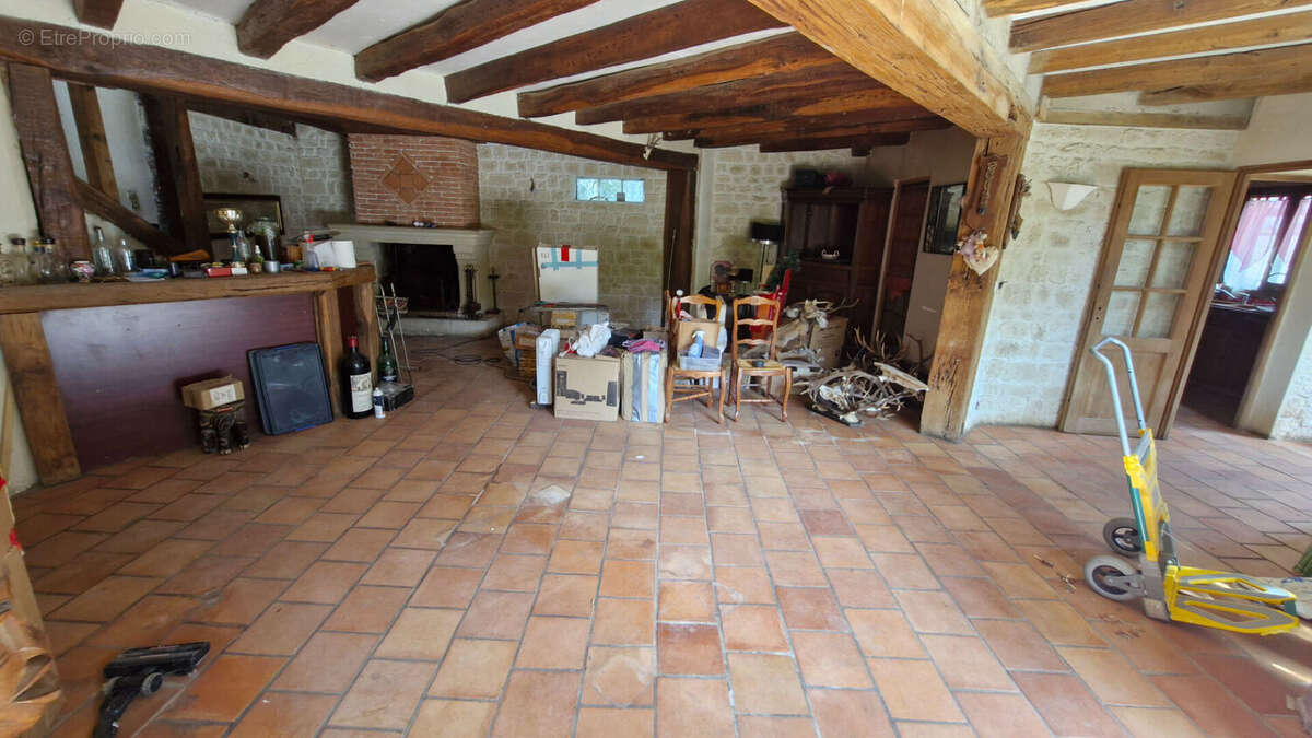 Maison à VILLEPREUX