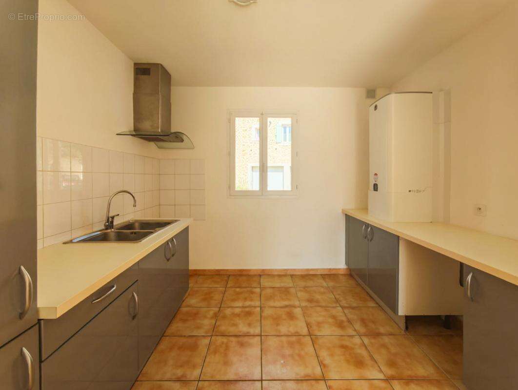 Villa T4 avec piscine et garage - photo 9