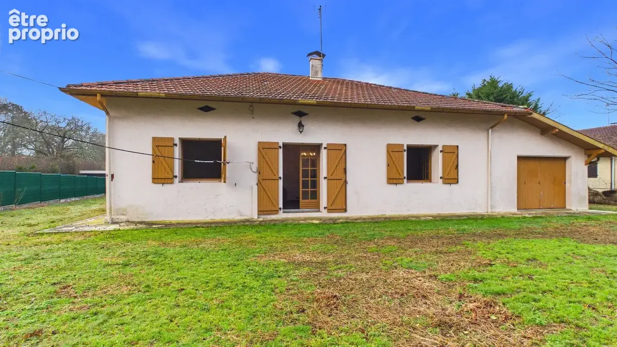 Maison des années 80 à rénover sur terrain constructible de 1191 m² - photo 14