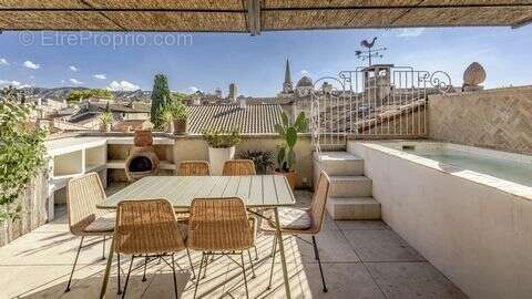 Maison à SAINT-REMY-DE-PROVENCE