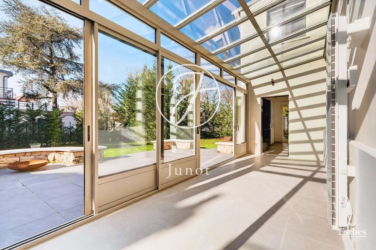 Maison à LE VESINET