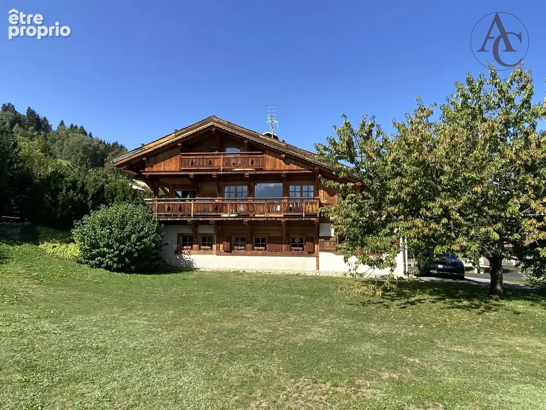 Maison à COMBLOUX