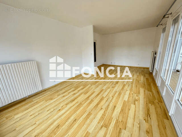 Appartement à MAUREPAS