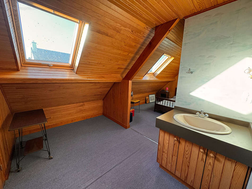 Maison à ERGUE-GABERIC