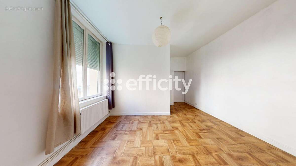 Appartement à LYON-4E