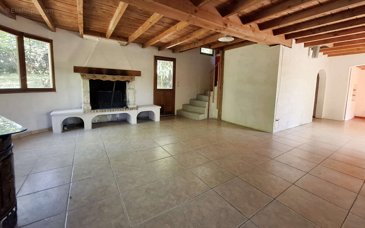 À Val-D'Aigoual, villa 6 pièces à acheter avec Agence LIEURE - photo 4