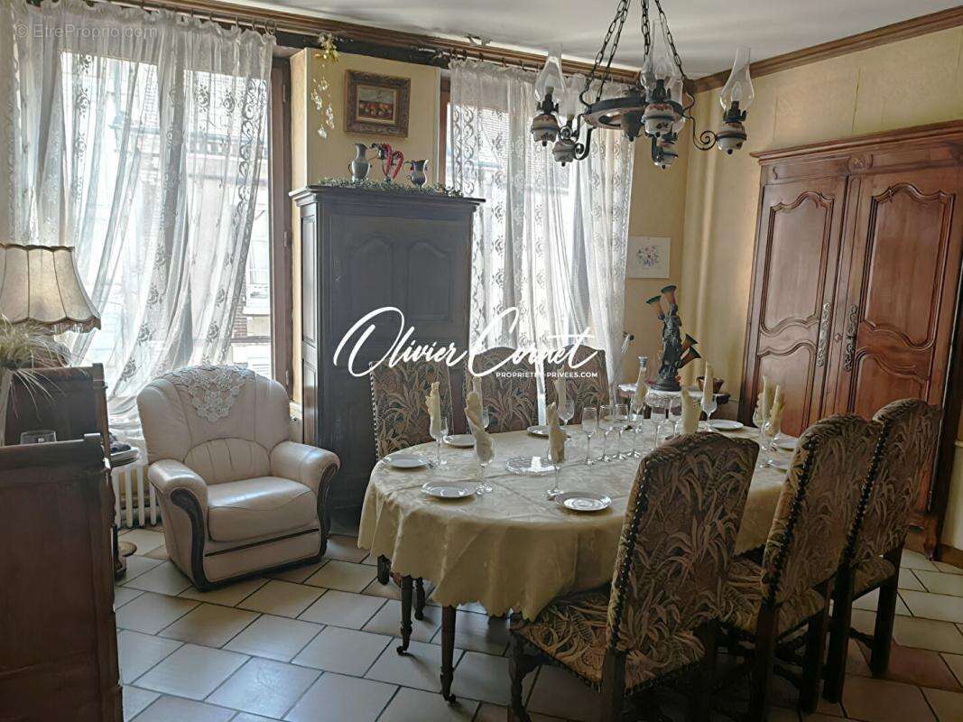 Maison à NOGENT-LE-ROTROU