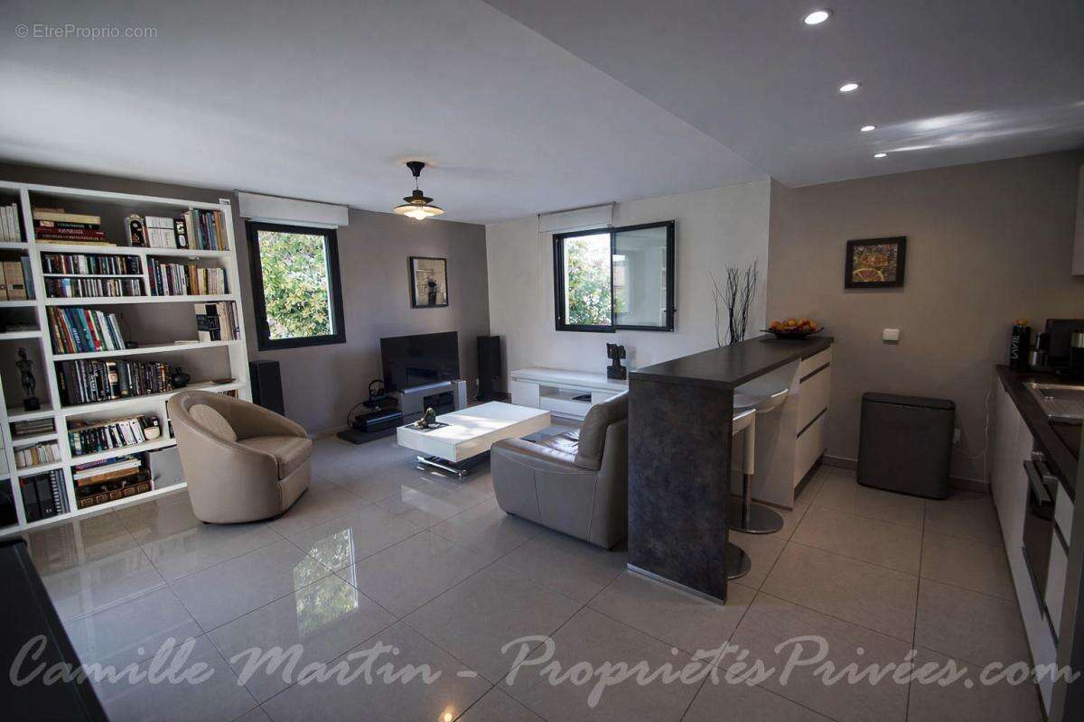 Appartement à SAINT-RAPHAEL
