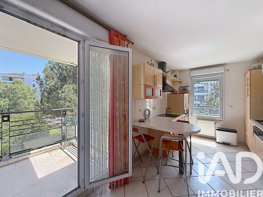 Photo 3 - Appartement à TASSIN-LA-DEMI-LUNE