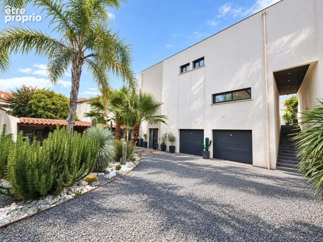 NÎMES JEAN JAURÈS — Maison contemporaine, piscine, garages - photo 12