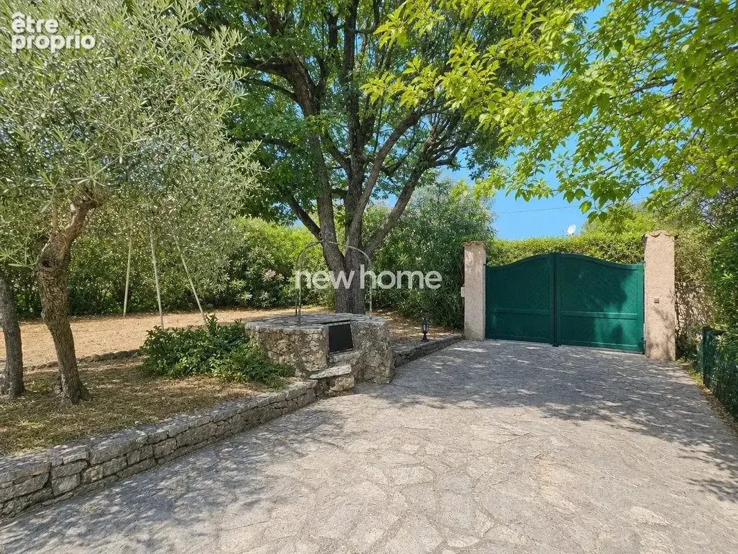 Lorgues – Villa de plain-pied 4 chambres avec piscine, à pied du village - photo 26
