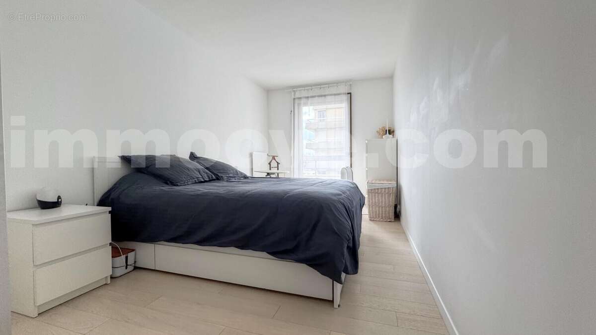 chambre_Leger 2 - Appartement à CHARENTON-LE-PONT
