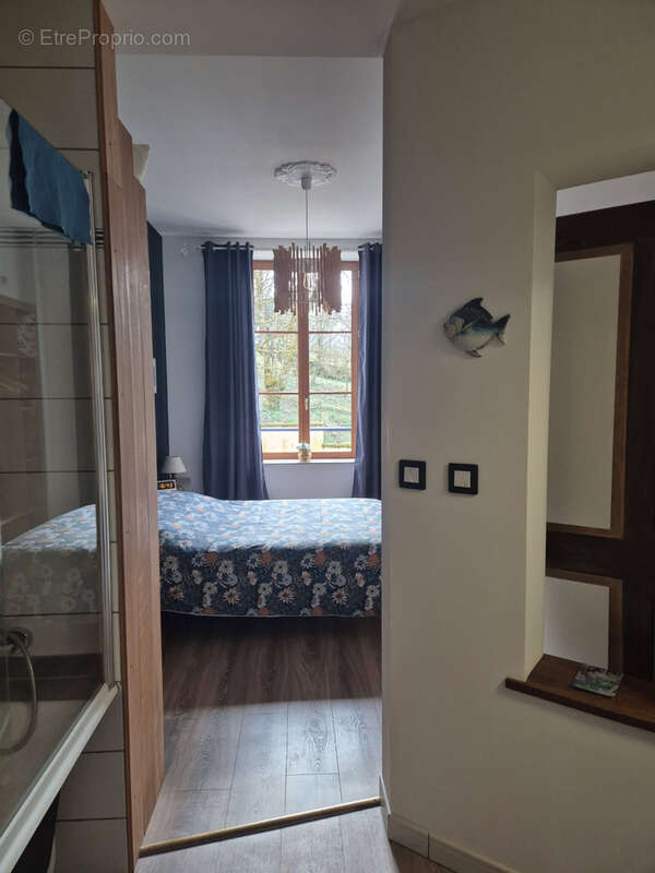 Appartement à CONTREXEVILLE
