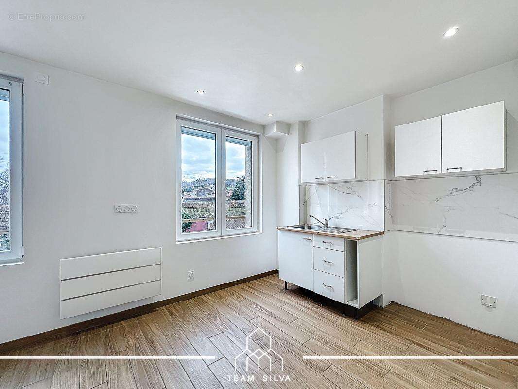 Appartement à GIVORS