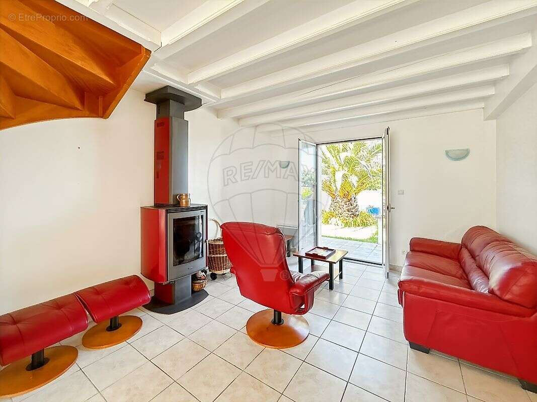 Maison à MARSAC-SUR-DON