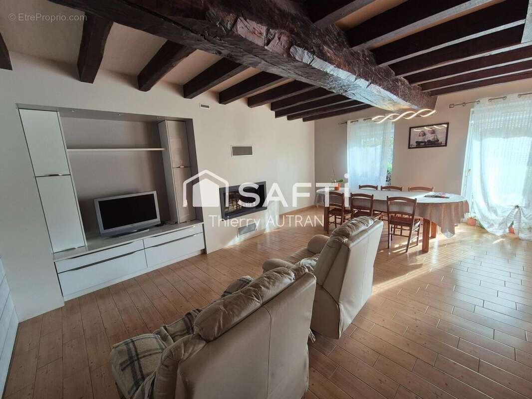 Photo 8 - Maison à CARO