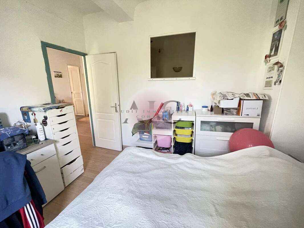 Appartement à FAYENCE