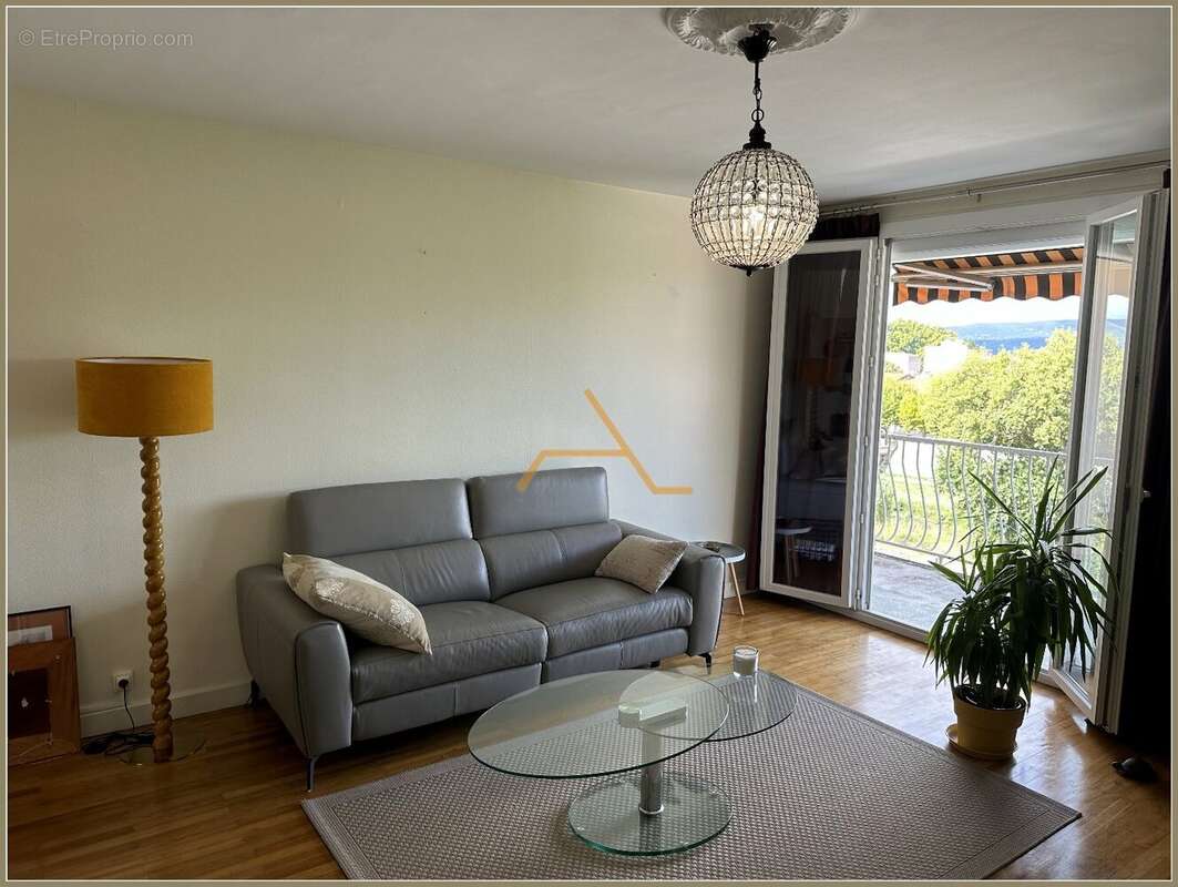 Appartement à MONTELIMAR