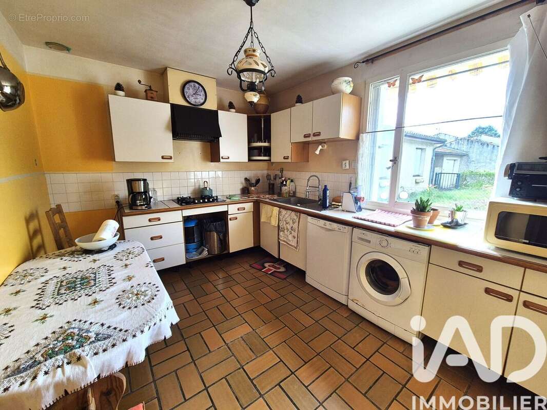 Photo 2 - Maison à ETAULIERS