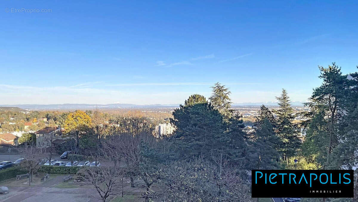 Appartement à CALUIRE-ET-CUIRE