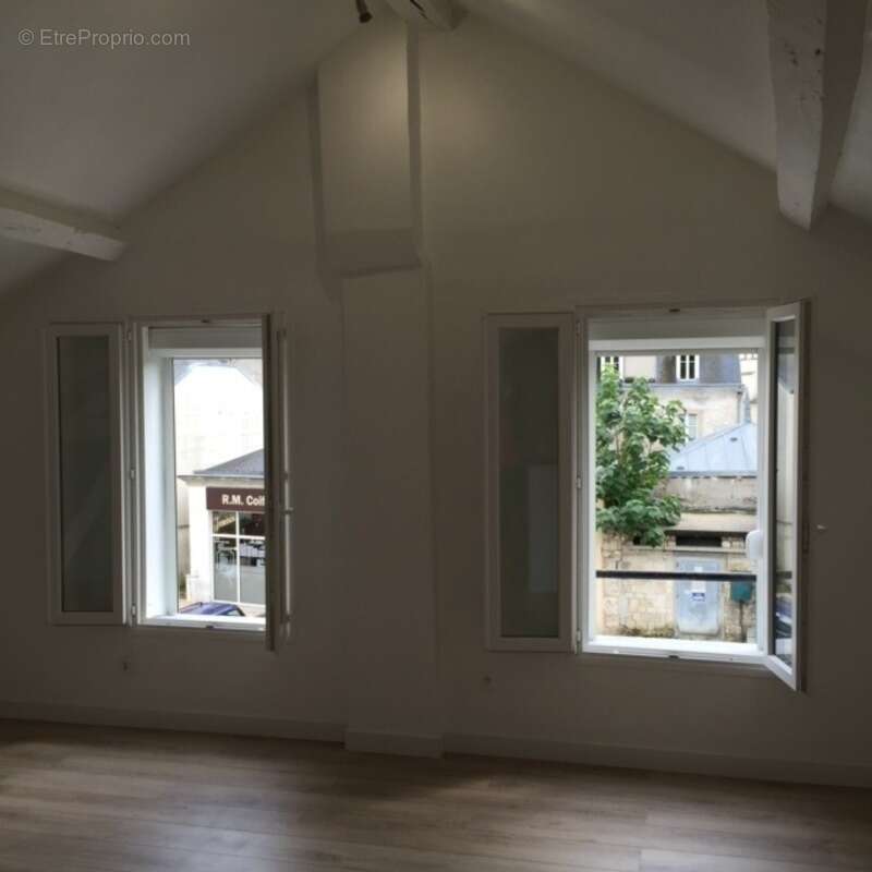 Appartement à vendre 1 pièces PONTOISE (95) centre historique - photo 5