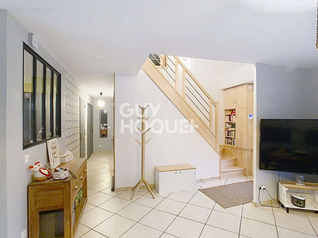 Maison à CREPY-EN-VALOIS