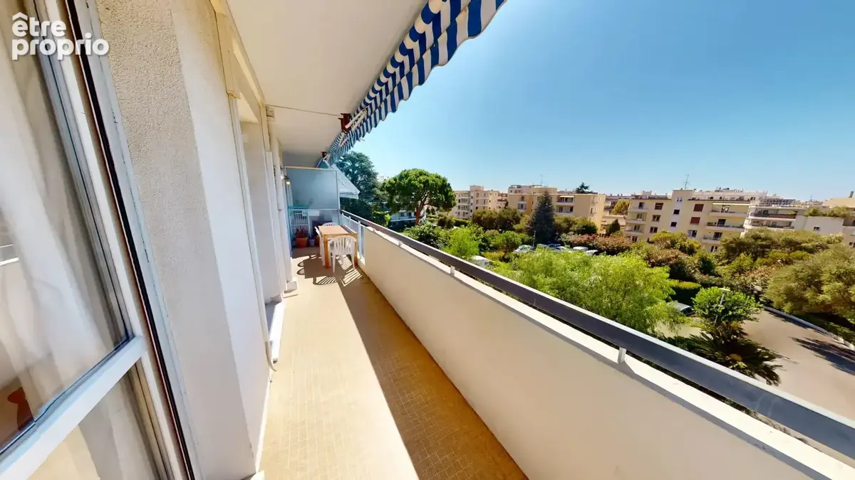 Antibes – 2 pièces d’angle 53 m² – terrasse plein sud – calme absolu - photo 2