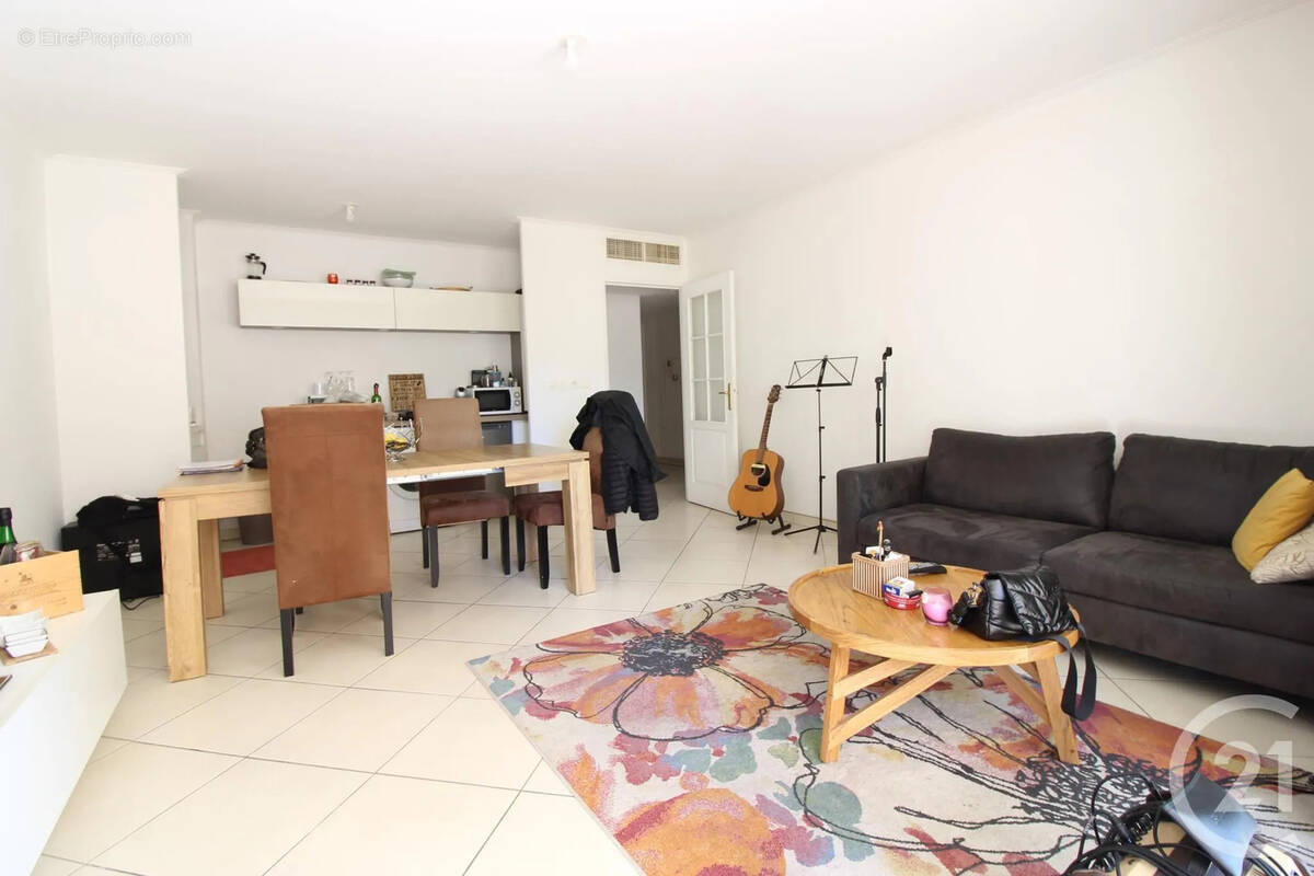 Appartement à MENTON