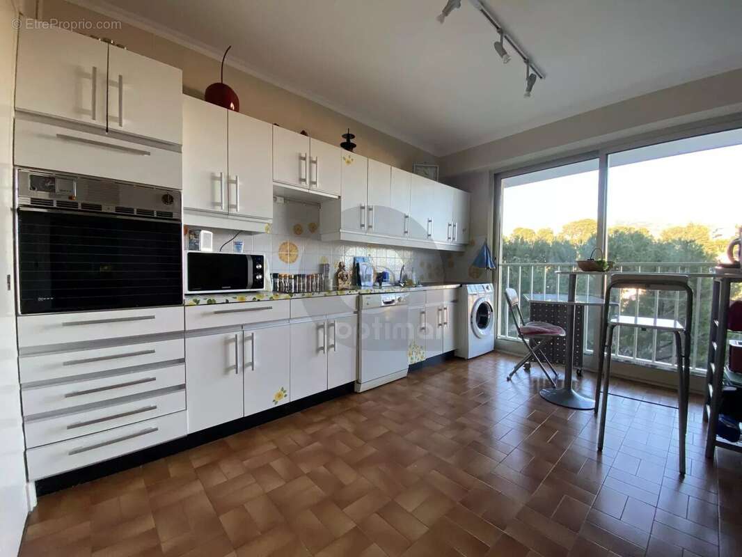 Roquebrune 2 pièces 60m2 cap martin vue mer parking - photo 9