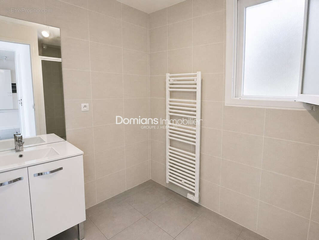 Appartement 88 m² à Saint-Cyprien  - photo 9