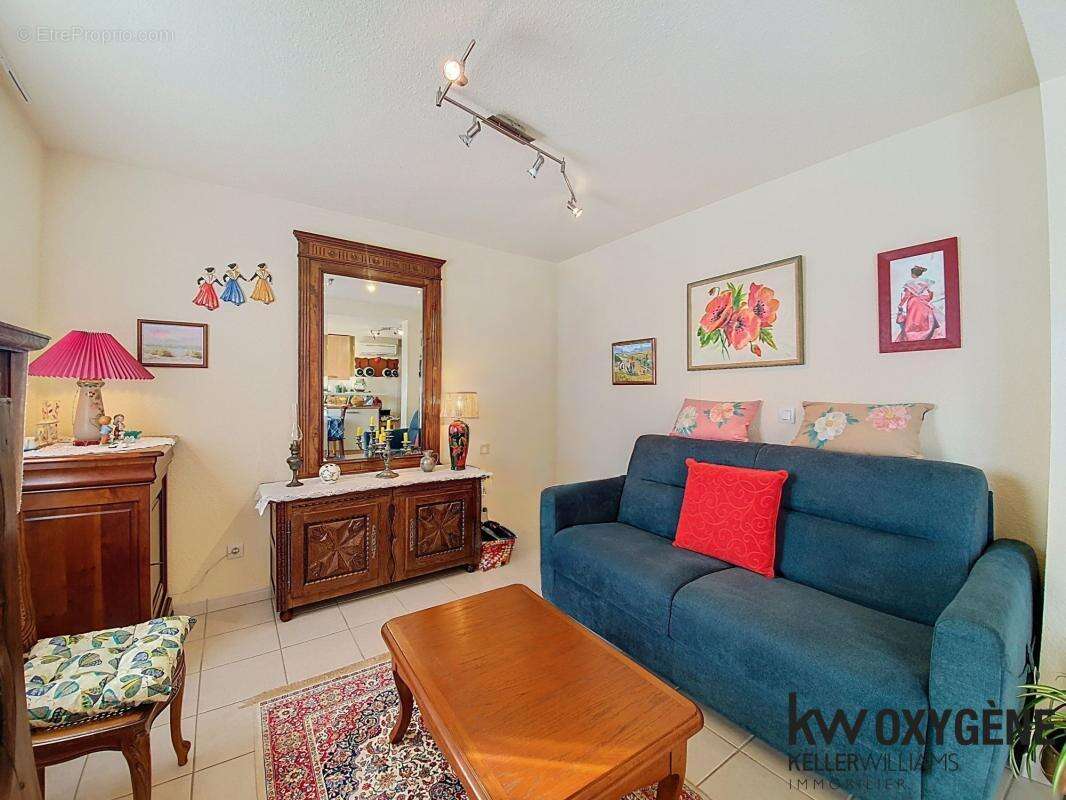 Appartement à SAINT-LAURENT-DE-LA-SALANQUE