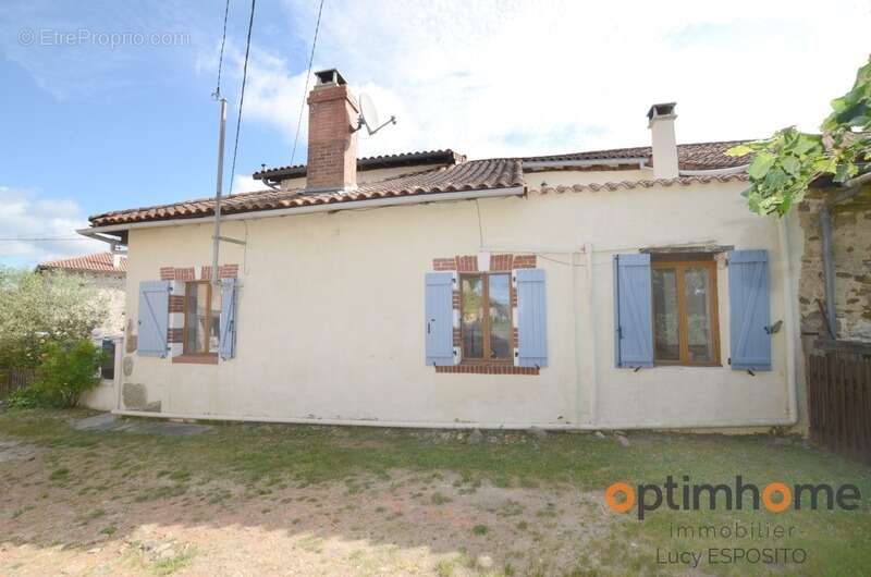 Maison à ETAGNAC