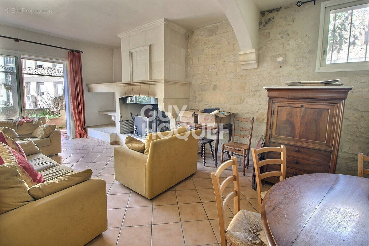 Maison à TARASCON