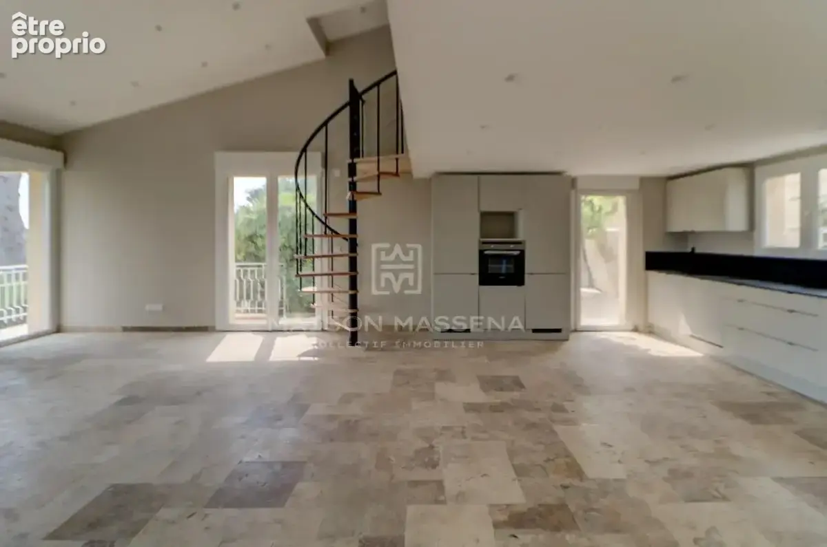 Maison 4 pièces de 110,71m² - photo 3